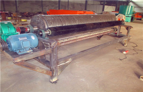 赤铁矿磁选机,赤铁矿磁选机的使用中存在的安全隐患有哪些?_赤铁矿磁选机的使用中存在的安全隐患有哪些?厂家_除铁强磁辊 赤铁矿磁选机,赤铁矿磁选机的使用中存在的安全隐患有哪些?_赤铁矿磁选机的使用中存在的安全隐患有哪些?厂家_除铁强磁辊