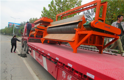 半逆流湿式磁选机,半逆流湿式磁选机结构图_结构工作原理图_半逆流湿式磁选机结构图如何调整及工艺流程图 半逆流湿式磁选机,半逆流湿式磁选机结构图_结构工作原理图_半逆流湿式磁选机结构图如何调整及工艺流程图