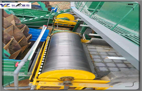 干式磁选机,磁选机厂家干式磁选机质量好型号多_磁选机厂家干式磁选机质量好型号多发展工作视频皮带及结构价格 干式磁选机,磁选机厂家干式磁选机质量好型号多_磁选机厂家干式磁选机质量好型号多发展工作视频皮带及结构价格