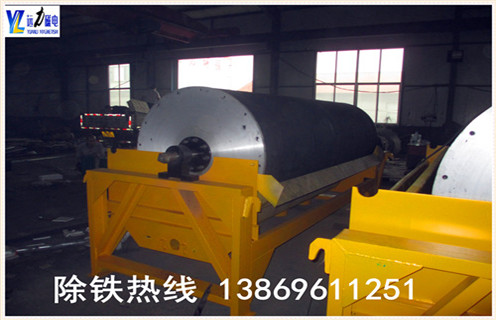 铁矿磁选机,上海铁矿磁选机价格_上海铁矿磁选机价格发展工作视频皮带及结构价格 铁矿磁选机,上海铁矿磁选机价格_上海铁矿磁选机价格发展工作视频皮带及结构价格