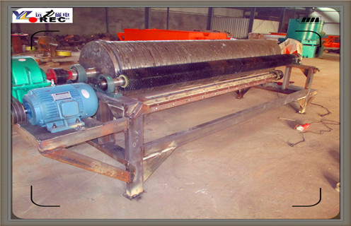 湿式磁选机,广西锰矿湿式磁选机_广西锰矿湿式磁选机更便捷型号参数及磁场强度 湿式磁选机,广西锰矿湿式磁选机_广西锰矿湿式磁选机更便捷型号参数及磁场强度